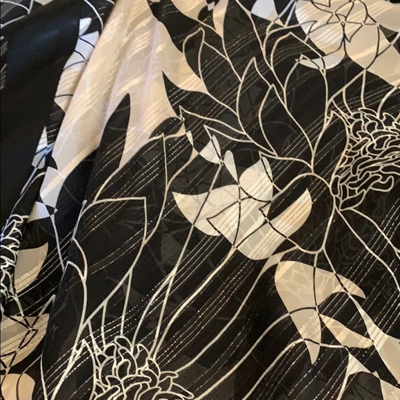 Banana republic silk blouse new - Picture 8 of 8